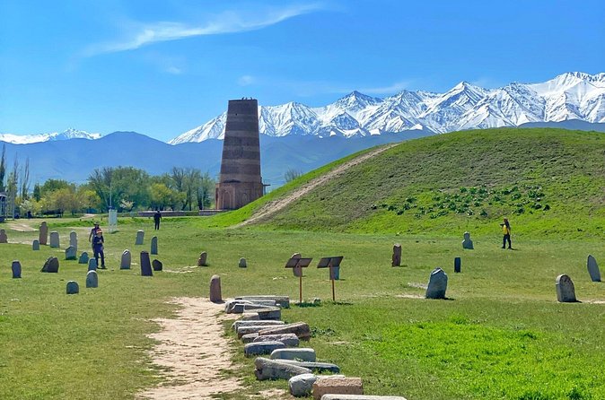 1 Day to Burana Tower, Kok Moinok Canyon, Hot Springs - Issyk-Ata Gorge and the final hot-spring stop