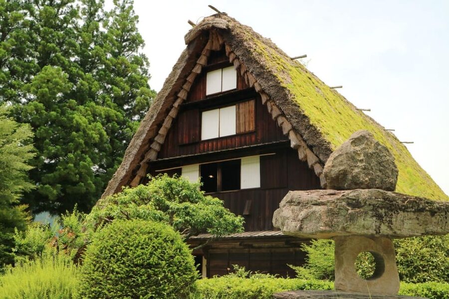 1-Day Tour from Takayama: Unveiling the Charm of Gero Onsen - A flexible lunch break in central Gero