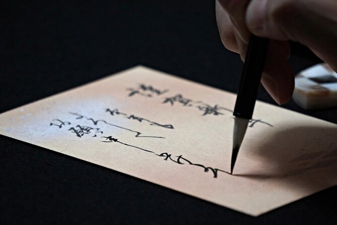 2 Hour Onsen Calligraphy Experience - Arriving at the ryokan in Hakone-Yumoto