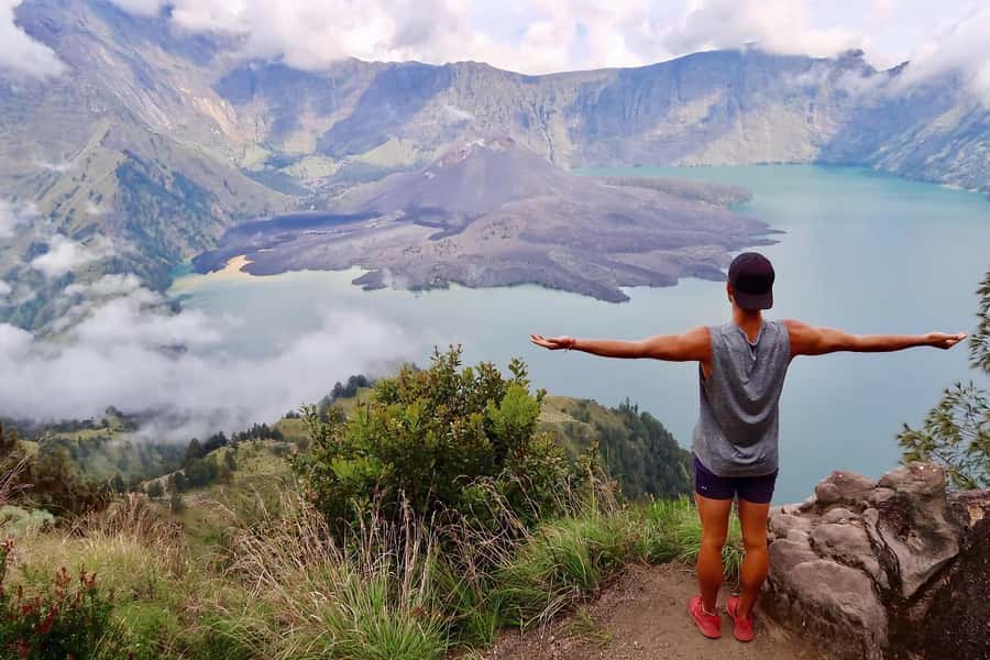 3d/2n trekking mount rinjani summit lake & hot springs - Key points before you book