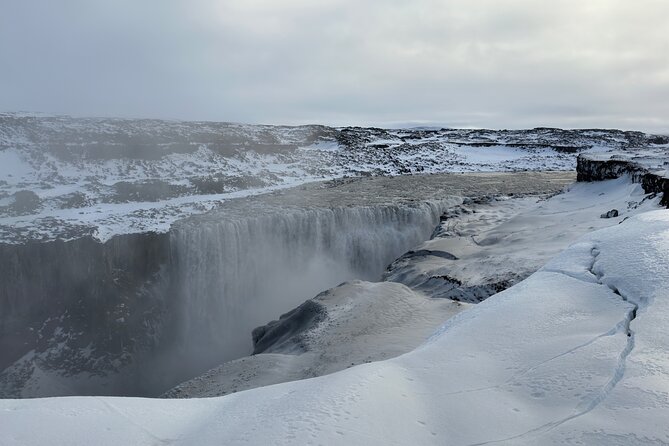 4x4 MiniBus Tour Lake Myvatn, Dettifoss,Selfoss, Godafoss and Nature Baths - Key points to know before booking