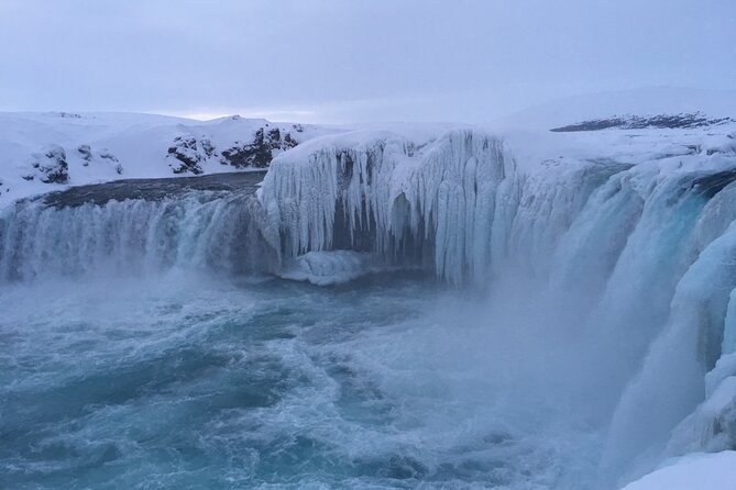 4x4 MiniBus Tour Lake Myvatn, Dettifoss,Selfoss, Godafoss and Nature Baths - Why this North Iceland route is worth your day