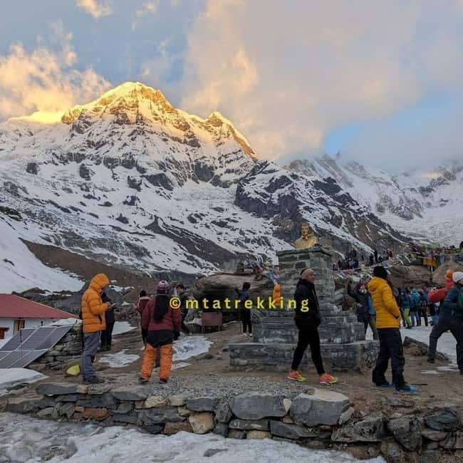 5-Day Annapurna Base Camp Trek with Natural Hot Springs - Day 2: Six hours toward Deurali