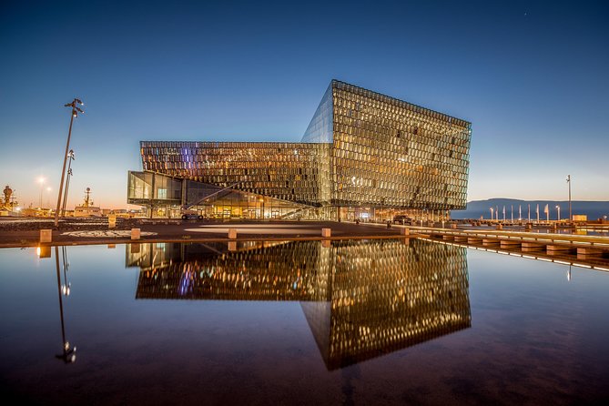 6 Day Iceland With Reykjavik Northern Light Blue Lagoon Golden Circle South - Hotels, meals, transport, and group size
