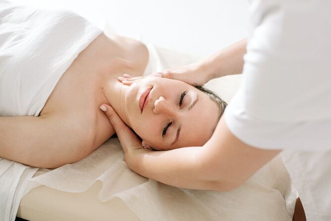 60-Minute Full Body Massage with Jacuzzi & Sauna in Hurghada - Booking Timing and Cancellation Rules