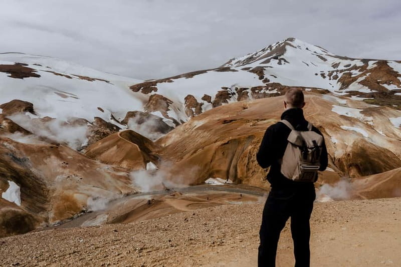 A day in Kerlingarfjöll: Highlands and hot springs - Lunch at Highland Base, with the meal separate