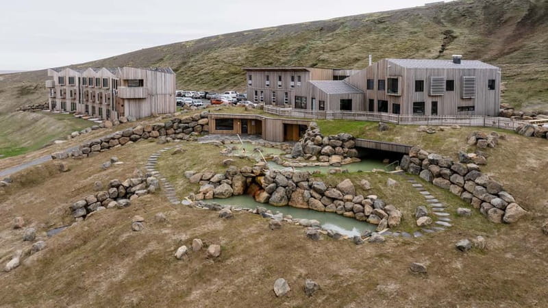 A day in Kerlingarfjöll: Highlands and hot springs - Two hours in the Highland Baths