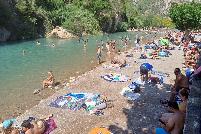 A day tour in Montanejos hot springs. - The drive to Salto de la Novia