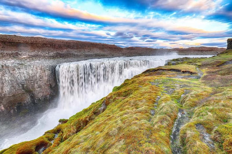Akureyri Port: Dettifoss, Goðafoss and Lake Mývatn Tour - The long ride back to Akureyri