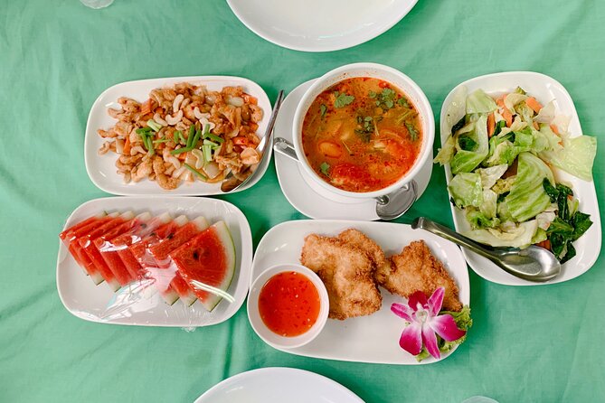 All day Krabi Jungle Tour (Hot Spring Water, Emerald Pool, Tiger Cave Temple) - Lunch near the stream