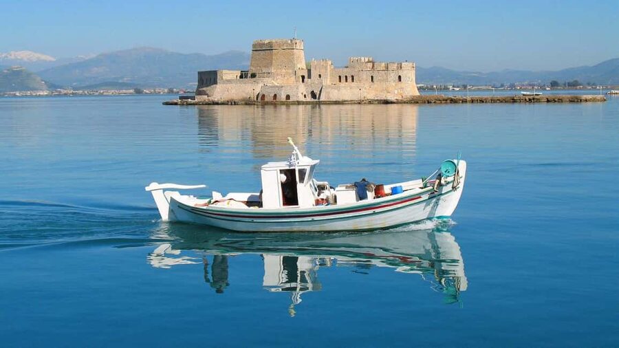 Ancient Corinth, acrocorinth castle and Thermal Spa Day - Lunch after the ruins