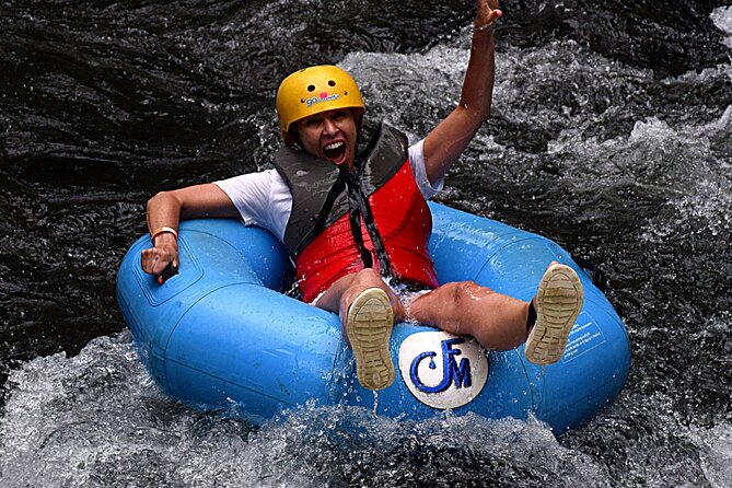 Arenal Volcano Combination Tour: Zipline, Tubing and Hot Springs - Key points to know before booking
