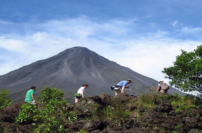 Arenal Volcano Hike plus Baldi Hot Springs and Dinner - Simple ways to get more from the day