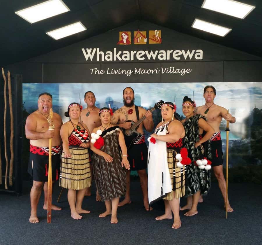 Auckland: Wai-O-Tapu, Maori Haka & Hot Springs Rotorua Tour - Who will enjoy this tour most