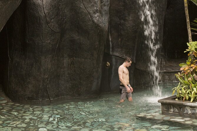 Baldi Hot Springs Day Pass in La Fortuna: 25 Thermal Pools - Exploring 25 thermal pools