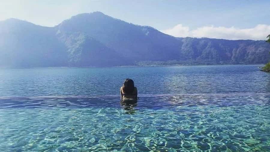 Bali: Mount Batur Quad Bike Tour and Natural Hot Springs - Soaking in the natural hot springs