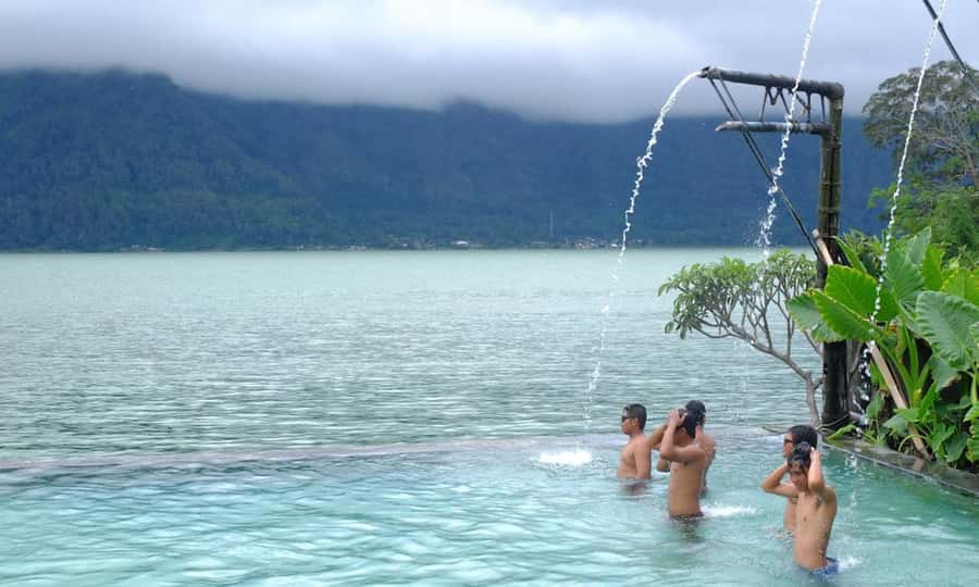 Bali: Trunyan Cemetery, Hot Springs, and Penglipuran Village - Key points before you book