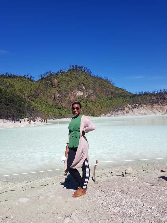 Bandung: Volcano Crater, Onsen Hot Springs, Mud Bath & Tea - What to pack for a wet and sulfurous day