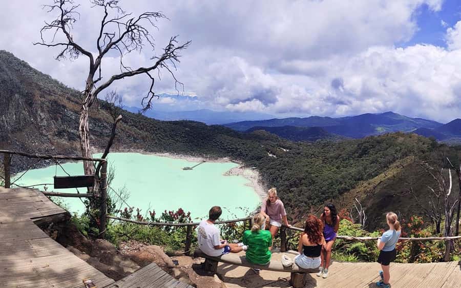 Bandung: White Crater, Scenic Tea Plantations & Hot Spring - Key points to know before booking