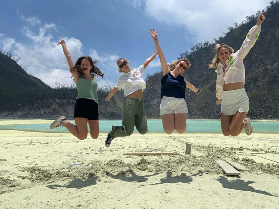 Bandung: White Crater, Scenic Tea Plantations & Hot Spring - How good is the value at $48?
