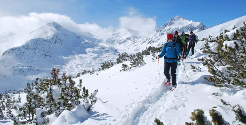 Bansko: Easy snowshoeing Pirin National Park & thermal spa - Leaving Bansko for Pirin National Park