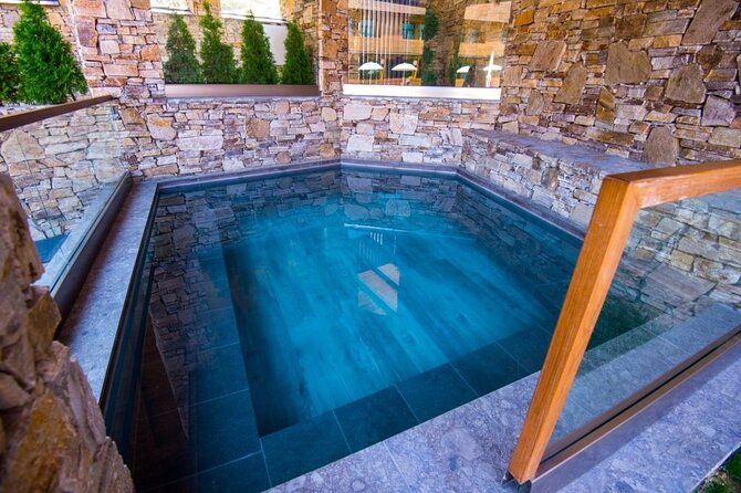 Bansko: Villa Victoria Thermal Pool Escape - The main drawbacks to know before booking