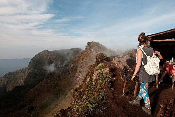 Batur Sunrise Trekking & Hot Springs - Welcome drinks and the safety briefing