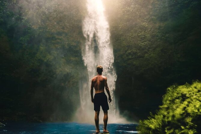 Best Ubud Tour with Instagrammable Jungle Swing all inclusive - Bongkasa delivers the Instagram moment