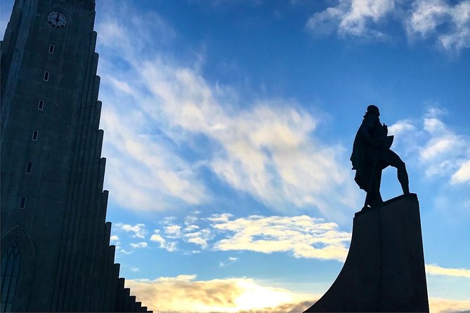 Blue Lagoon & Reykjavík Sightseeing - PRIVATE TOUR - Hofdi House and a turning point in world politics