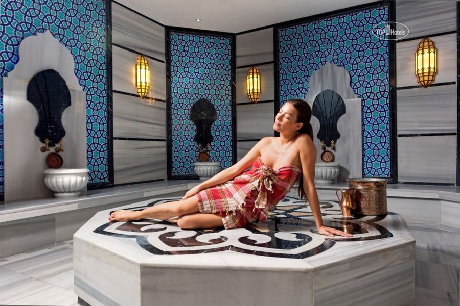 Bodrum: Traditional Turkish Hammam Experience - The hot marble room and sauna stage