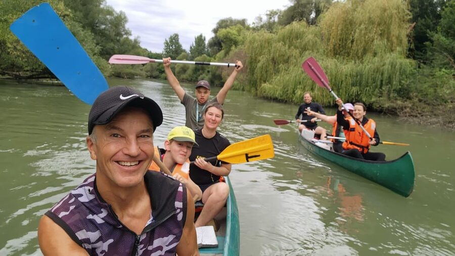 Budapest: Canoeing the Danube w or wo Sauna or Danube Beach - Safety first, then onto the Danube