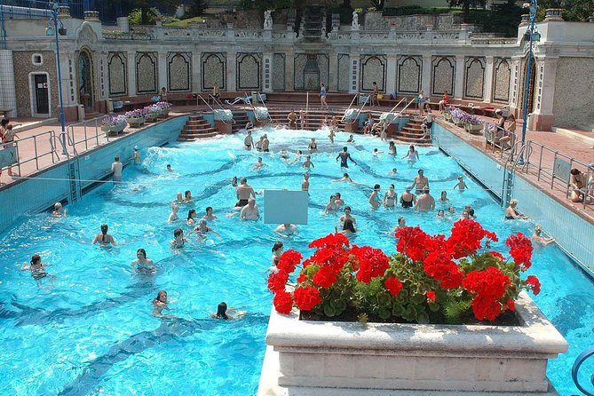 Budapest Gellert Thermal Spa Full Day Ticket with Cabin or Locker - Why Gellert Spa feels different from an ordinary pool