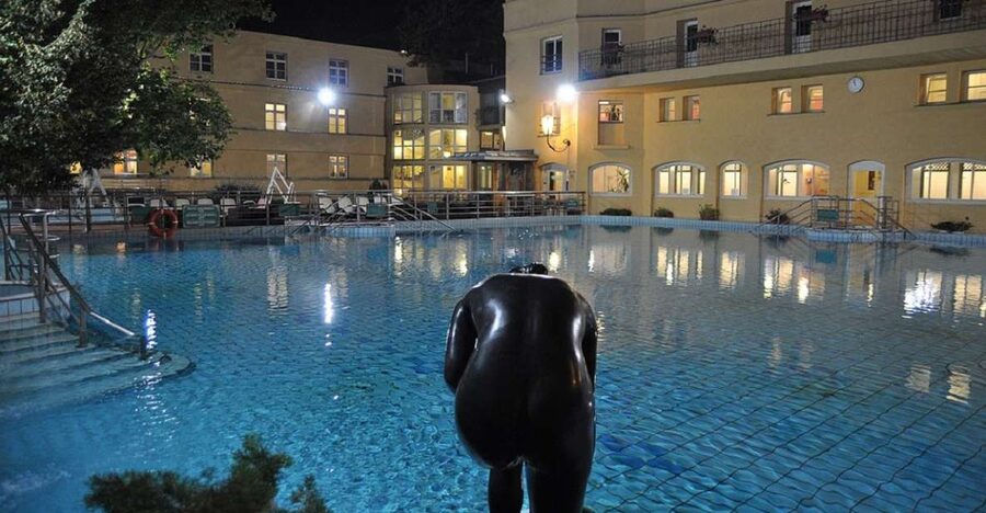 Budapest: Lukács Thermal Bath Full-Day Spa Ticket - Should you book the Lukács Thermal Bath?
