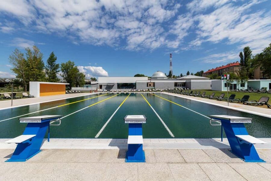 Budapest: Pesterzsébet Salt-Iodine Spa & Sauna World Ticket - Outdoor pools and the Danube-facing view