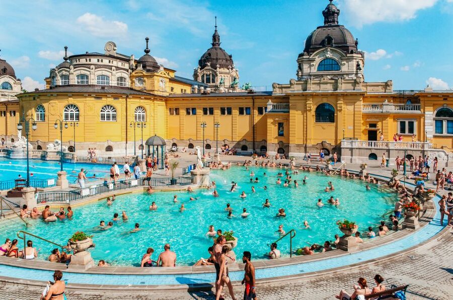 Budapest: Széchenyi Spa Day Ticket with Optional Upgrades - Why Széchenyi Spa feels different from an ordinary pool