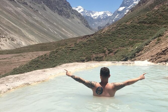 Cajon del Maipo Region - Hot Springs Termas de Colina - Six pools at Termas Valle de Colina