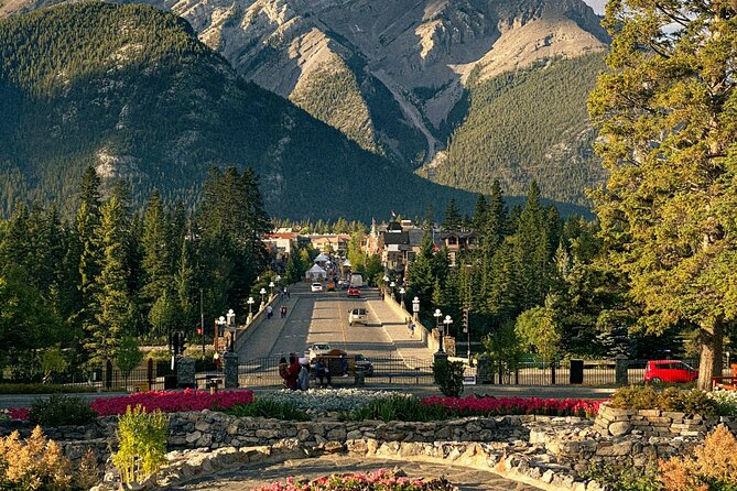 Calgary/Banff: Gondola, Upper Hot Spring, Bow Fall & Top 3 Lakes - The Upper Hot Springs require a date check