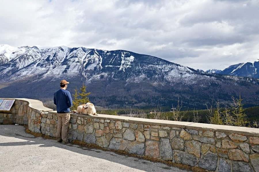 Calgary: Radium Hot Springs & Marble Canyon Day Trip - Radium Hot Springs under Sinclair Canyon
