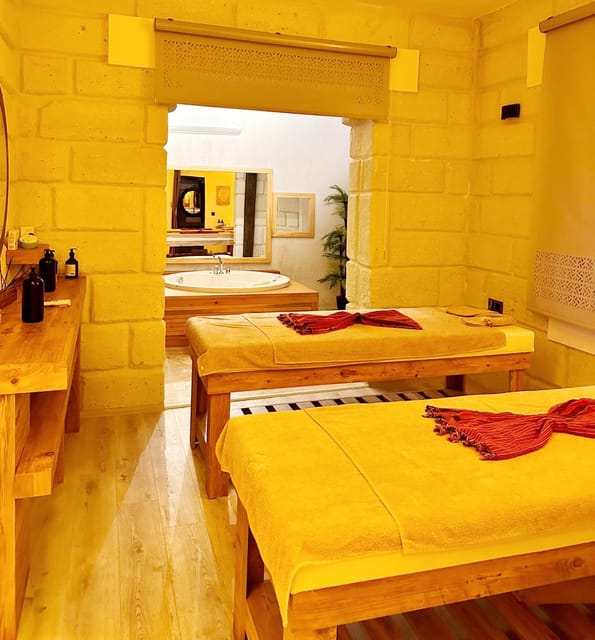 Cappadocia Turkish Bath/Hamam & Massage - Entering the sauna and preparing the skin
