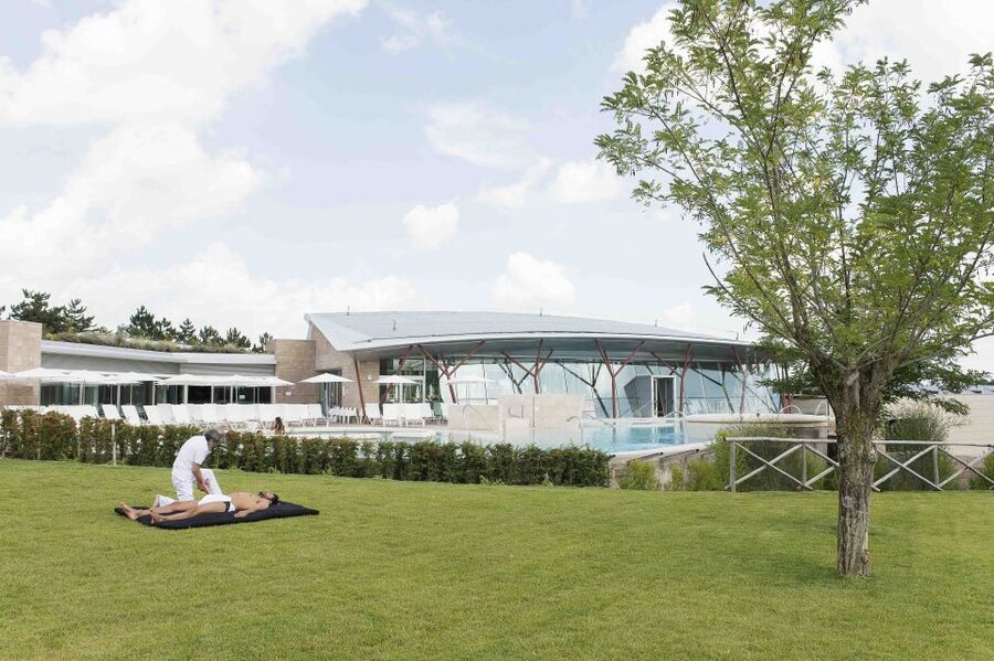 Chianciano Terme: Theia Thermal Pools Entrance Ticket - Key points to know before you go