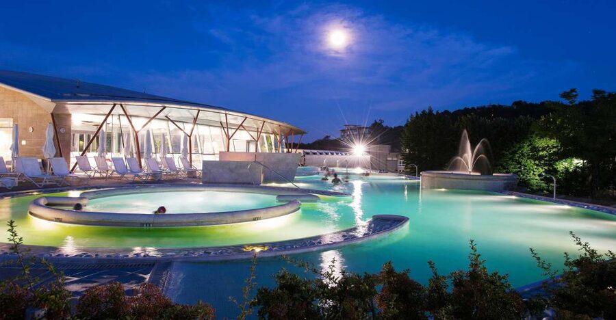 Chianciano Terme: Theia Thermal Pools Entrance Ticket - Who will enjoy this thermal day most