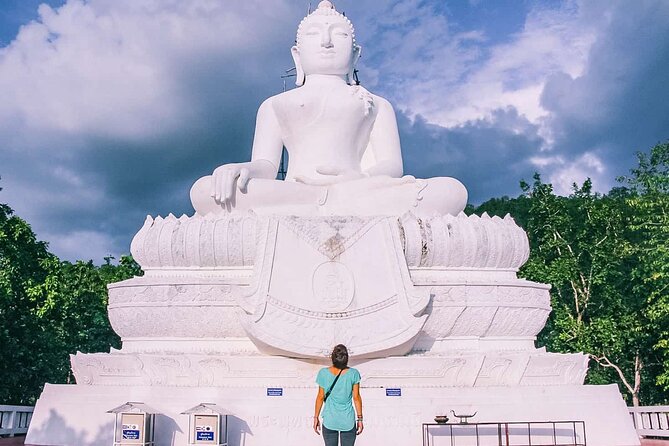 Chiang Mai Pai Full Day Sai Ngam Hot Spring, Pai Canyon, White Buddha, Santichon - Lunch in the Pai Valley