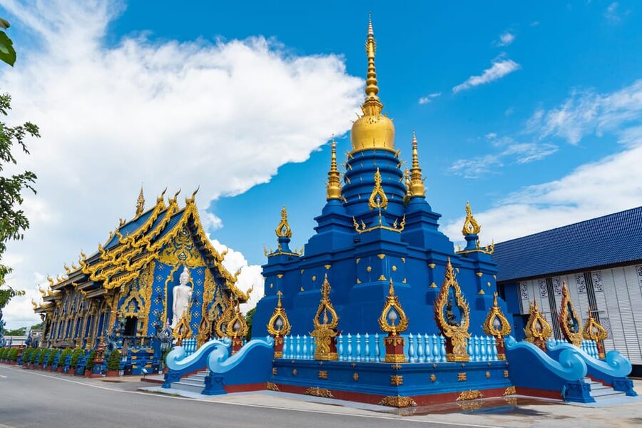 Chiang Mai to Chiang Rai: 3 Temples & Hot Springs & Pickup - The Black House is really a museum