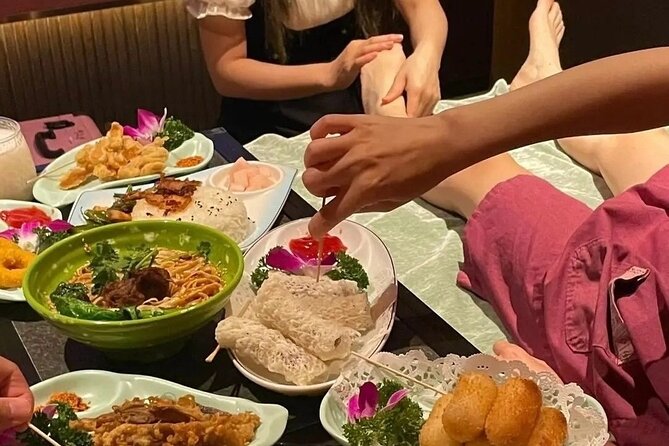 Chongqing Luxury Hot Spring and Massage Luxury Meal Private Tour - A Chinese-style massage in Shapingba District