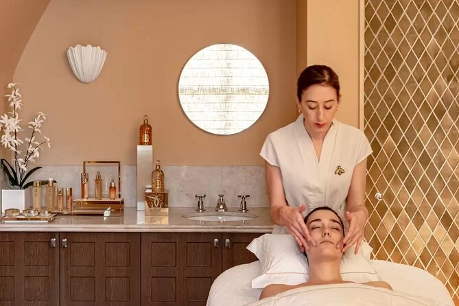 Cleopatra Deluxe Spa Treatment VIP With Massage Sauna Jacuzzi - The 45-minute full-body massage