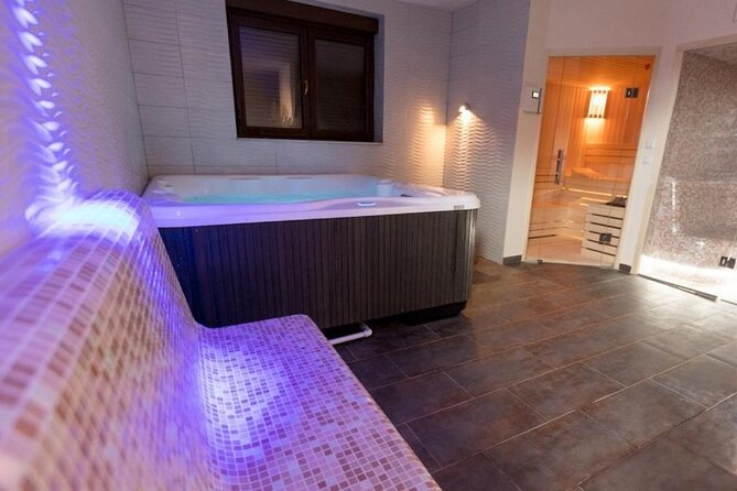 Cleopatra Deluxe Spa Treatment VIP With Massage Sauna Jacuzzi - What the $28.58 price covers