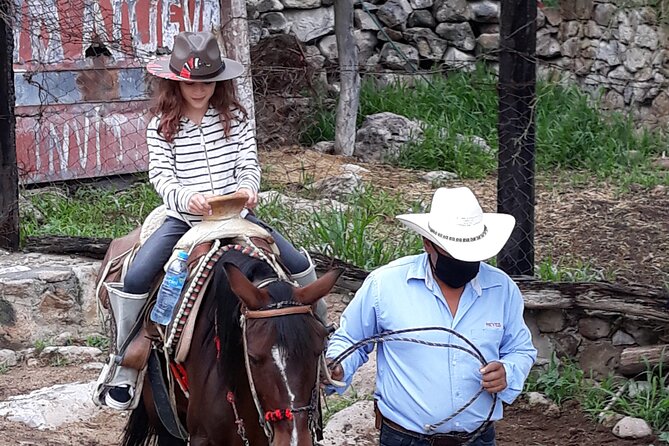 Combination Trail Riding and Hot Springs in San Miguel de Allende - What the $235 price includes