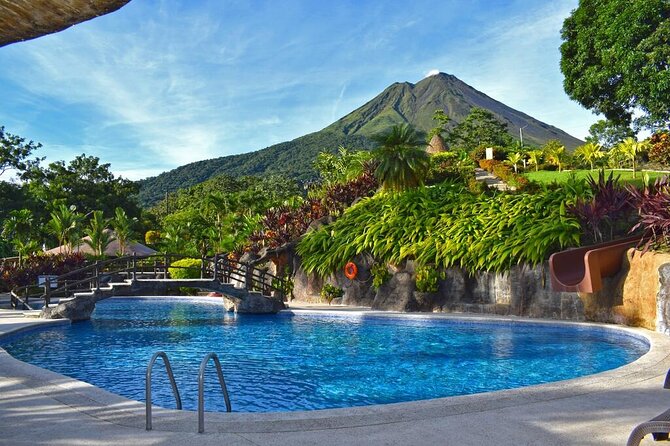 Combo Arenal : Suspension Bridges + Hot Springs + Fortune Falls - La Fortuna Waterfall and its steep stairway