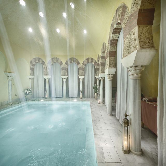 Córdoba: Hammam Al Ándalus Entry Ticket w/Optional Massage - The best time to book your visit