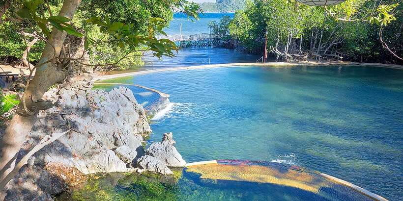 Coron Private Town Tour: Maquinit Hot Spring - Maquinit Hot Spring brings the pace down